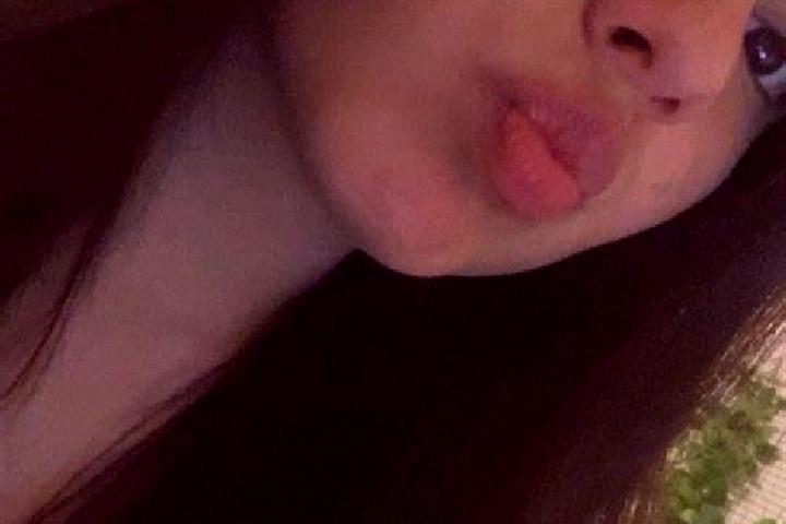 Harper, 21, a brunette brown-eyed latina companion based in Anzeme. Offering 69, Fetish, Striptease, Erotic Massage, Dinner Date. Available for incall and ou...