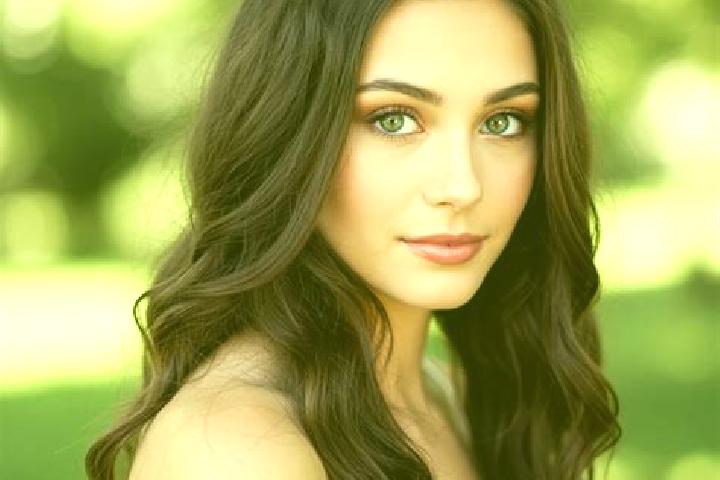 Harper, 21, a brunette hazel-eyed ebony companion based in Billingstad. Offering 69, Massage. Available for incall and outcall, day and evening dates.