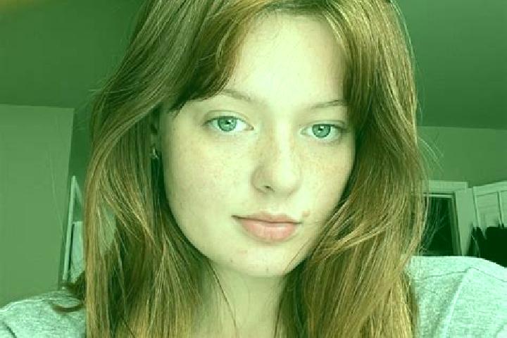 Harper, 21, a dark blonde amber-eyed caucasian companion based in Limeira do Oeste. Offering GFE, Massage, OWO, Deep French Kissing, Roleplay. Available for ...