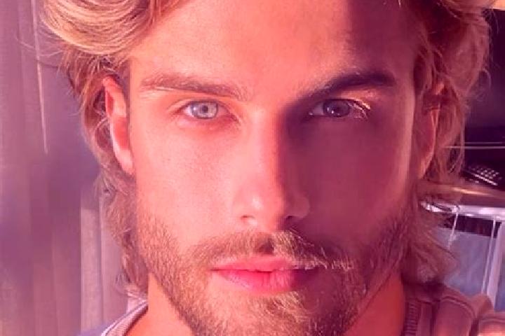 Harper, 21, a dark blonde blue-eyed caribbean companion based in Findik. Offering Domination, OWO, Duos. Available for incall and outcall, day and evening da...