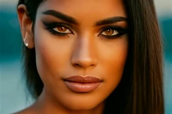Harper, 21, a dark blonde brown-eyed latina companion based in Haulisca. Offering Dinner Date, BDSM, Fetish, Erotic Massage. Available for incall and outcall...