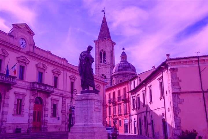 Harper, 21 — Escort in Bussi sul Tirino, Italy