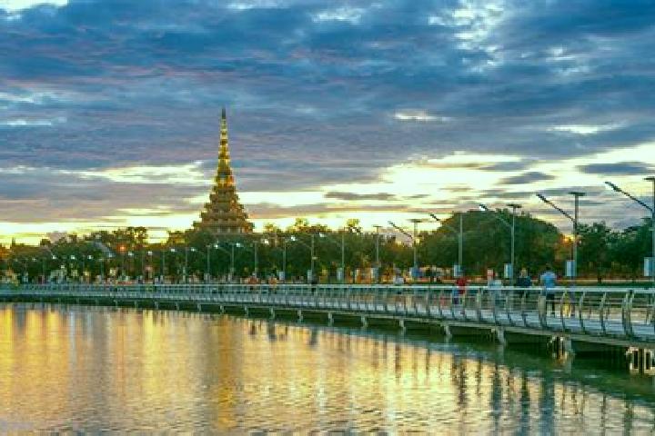 Harper, 21 — Escort in Khon Buri, Thailand