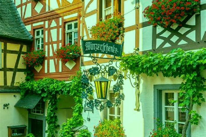 Harper, 21 — Escort in Konigseggwald, Germany