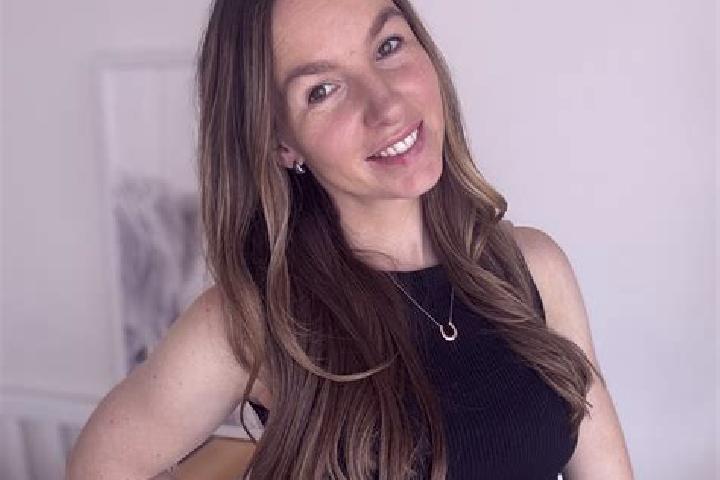 Harper, 21 — Escort in Middle Village, United States