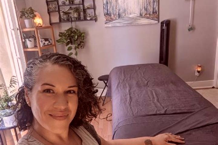 Harper, 22, a auburn amber-eyed latina companion based in Quartes. Offering A-Level, Erotic Massage, Tantra, BDSM, Prostate Massage. Available for incall and...