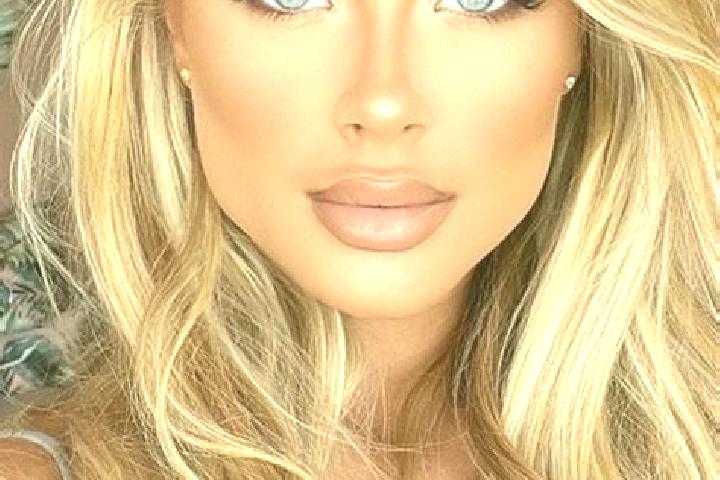 Harper, 22, a blonde blue-eyed latina companion based in Caceres. Offering A-Level, Tantra, BDSM. Available for incall and outcall, day and evening dates.