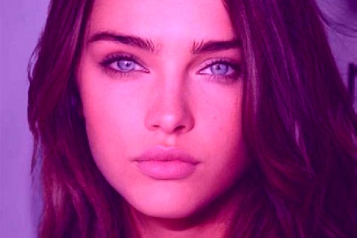 Harper, 22, a brunette dark-eyed caribbean companion based in Leisach. Offering Striptease, Duos, Party Girl. Available for incall and outcall, day and eveni...