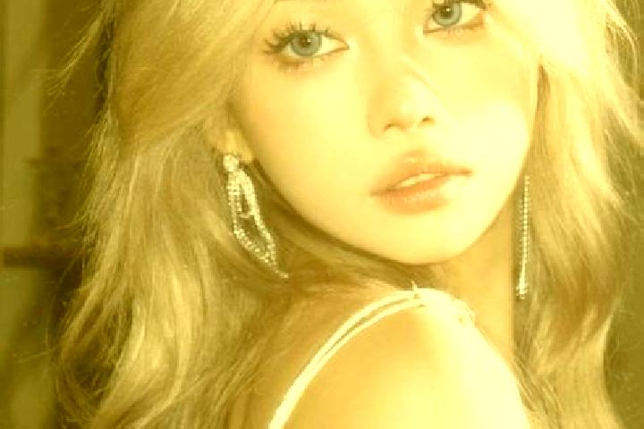 Harper, 22, a platinum blonde brown-eyed asian companion based in Hepingyizu. Offering Domination, 69, CIM. Available for incall and outcall, overnight booki...