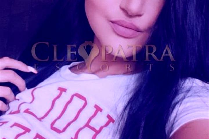 Harper, 22, a red dark-eyed indian companion based in Nordstranda. Offering Striptease, Tantra, Dinner Date. Available for incall and outcall, day and evenin...