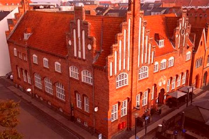 Harper, 22 — Escort in Bryndum, Denmark