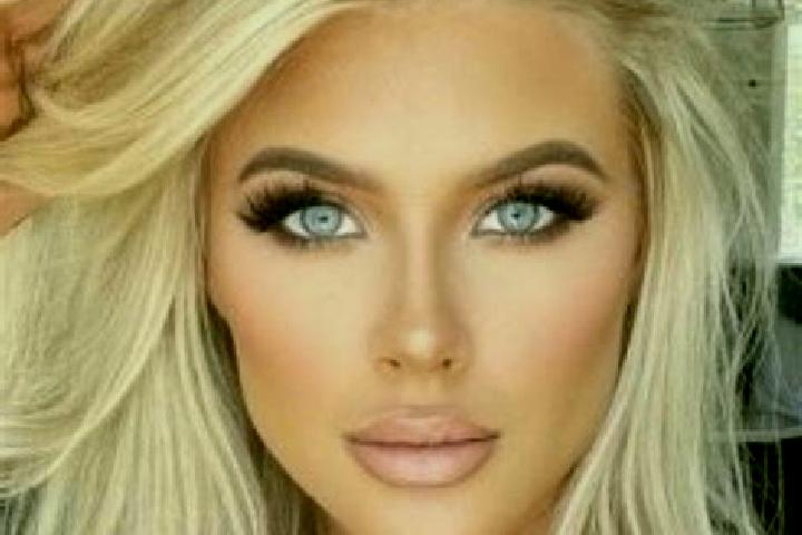Harper, 23, a platinum blonde amber-eyed indian companion based in Bobalna. Offering 69, GFE, Striptease. Available for incall and outcall, overnight booking...