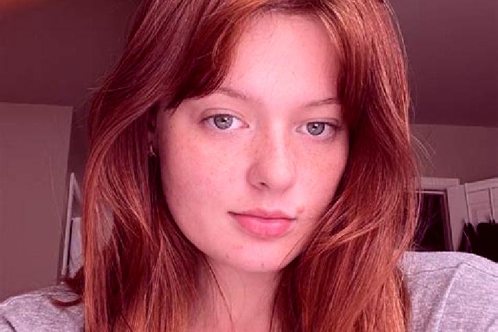 Harper, 23, a red blue-eyed indian companion based in Nortorf. Offering Party Girl, Erotic Massage, CIM. Available for incall and outcall, overnight bookings...