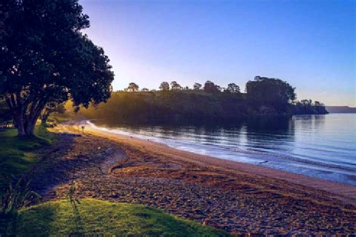 Harper, 23 — Escort in Murrays Bay, New Zealand