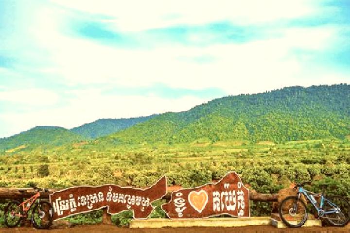 Harper, 23 — Escort in Pailin, Cambodia