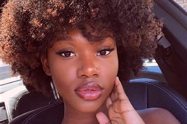 Harper, 24, a red dark-eyed ebony companion based in Lasologo. Offering Dinner Date, Overnight, BDSM. Available for incall and outcall, day and evening dates.