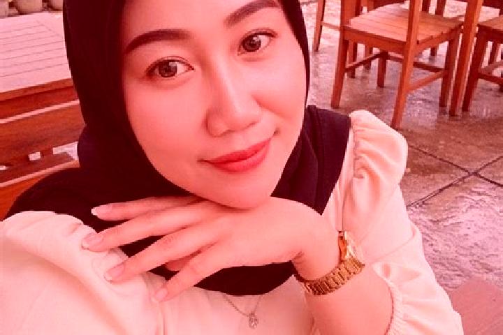 Harper, 24 — Escort in Kasui, Indonesia