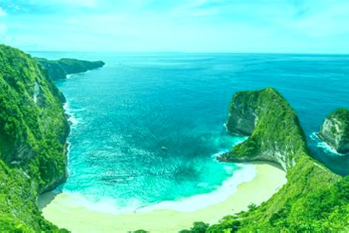 Harper, 24 — Escort in Pacitan, Indonesia