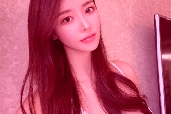 Harper, 24 — Escort in Qiukou, China