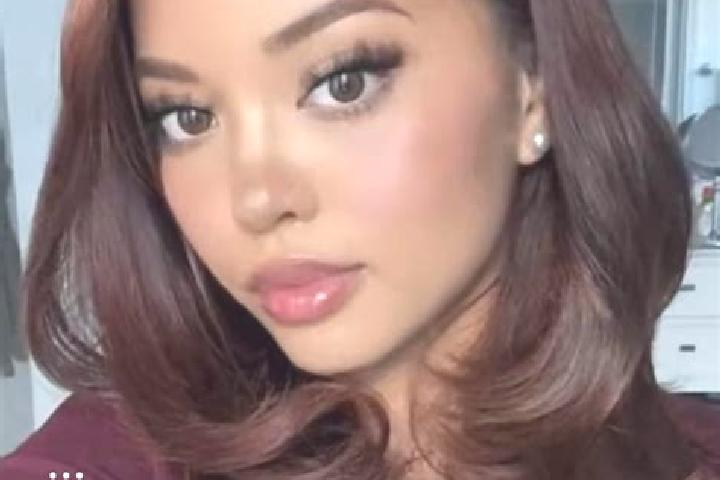 Harper, 25, a auburn brown-eyed latina companion based in Kajov. Offering Fetish, 69, OWO, Overnight, Erotic Massage. Available for incall and outcall, overn...