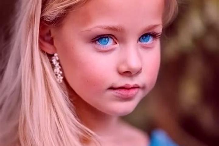 Harper, 25, a blonde blue-eyed asian companion based in Jiaoshanhe. Offering Massage, Roleplay, Overnight, Erotic Massage. Available for incall and outcall, ...
