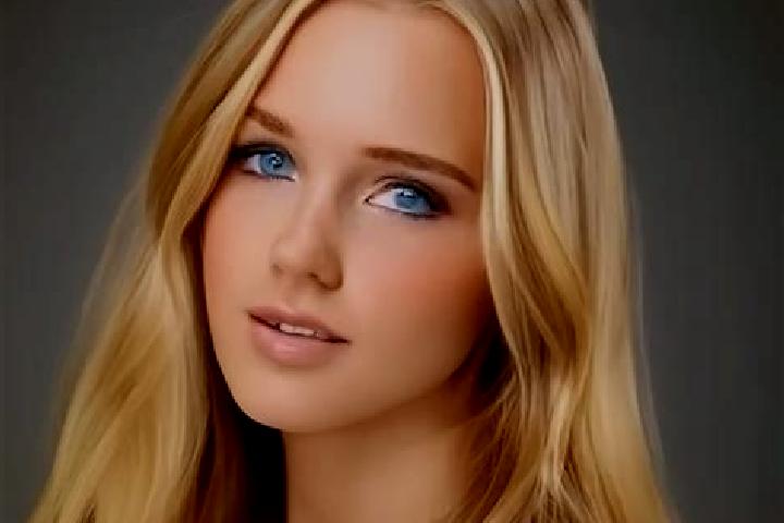 Harper, 25, a blonde grey-eyed mediterranean companion based in Hebaohu. Offering Fetish, Deep French Kissing, Erotic Massage, A-Level. Available for incall ...