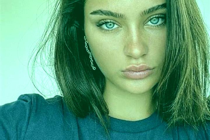 Harper, 25, a brunette grey-eyed european companion based in Campaspero. Offering Party Girl, Erotic Massage, A-Level. Available for incall and outcall, over...