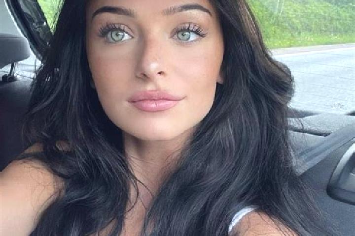 Harper, 25, a brunette hazel-eyed caucasian companion based in Iowa Falls. Offering Striptease, Fetish, Prostate Massage, Duos, Massage. Available for incall...