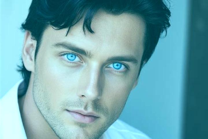 Harper, 25, a chestnut blue-eyed caucasian companion based in El Carricillo. Offering A-Level, Deep French Kissing, Prostate Massage, Domination. Available f...