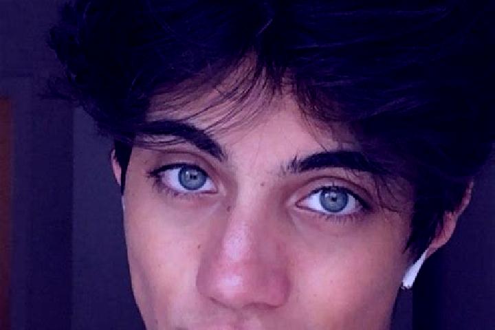 Harper, 25, a chestnut dark-eyed caucasian companion based in Diepswal. Offering Domination, CIM, Tantra. Available for incall and outcall, overnight booking...