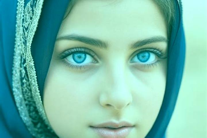 Harper, 25, a dark blonde amber-eyed middle eastern companion based in Atea. Offering Fetish, BDSM, Couples, Overnight. Available for incall and outcall, day...