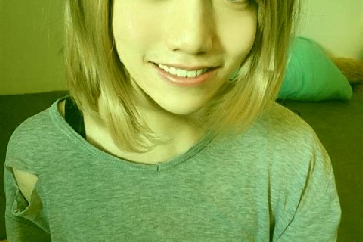 Harper, 25, a platinum blonde brown-eyed asian companion based in Benninghofen. Offering Massage, A-Level, Travel Companion, Fetish. Available for incall and...