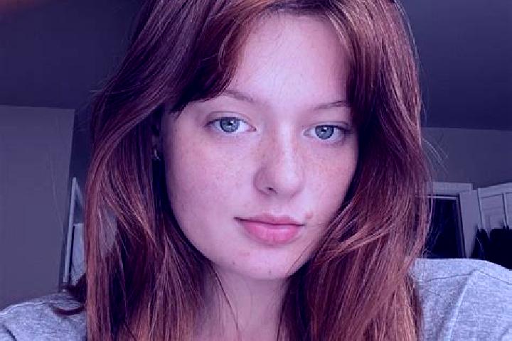 Harper, 25, a red blue-eyed caucasian companion based in Boutersem. Offering Erotic Massage, Duos, OWO, CIM. Available for incall and outcall, day and evenin...