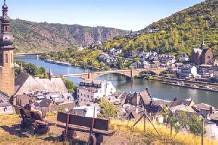 Harper, 25 — Escort in Gevenich, Germany