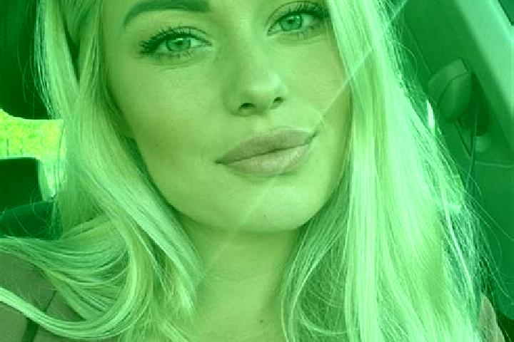 Harper, 26, a blonde hazel-eyed caribbean companion based in Leivi. Offering Overnight, Deep French Kissing, BDSM, 69, Girlfriend Experience. Available for i...
