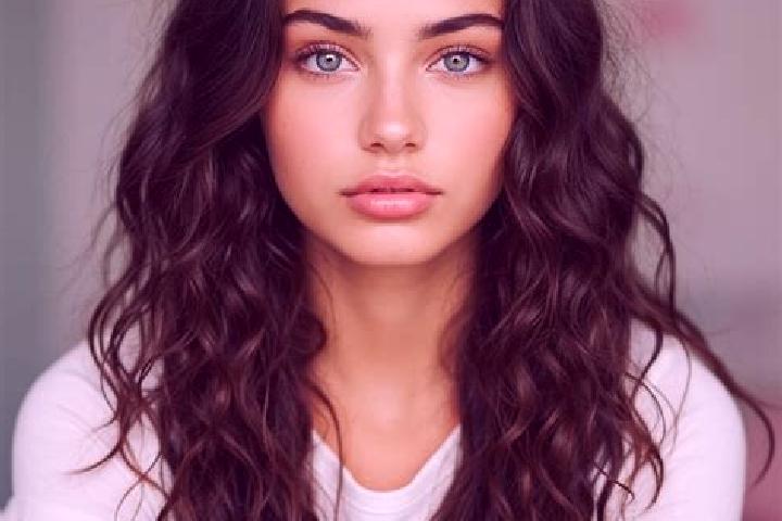 Harper, 26, a dark blonde amber-eyed mediterranean companion based in Zanjan. Offering Girlfriend Experience, Duos, BDSM, Fetish, Overnight. Available for in...