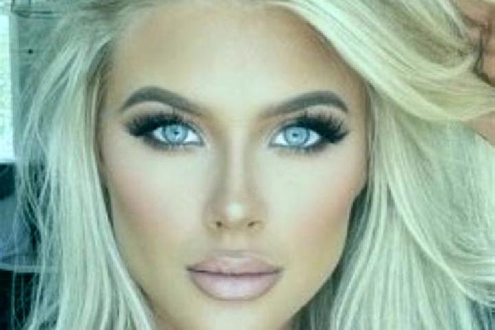 Harper, 26, a platinum blonde grey-eyed ebony companion based in Weitersweiler. Offering Massage, Travel Companion, Couples, Prostate Massage, Erotic Massage...