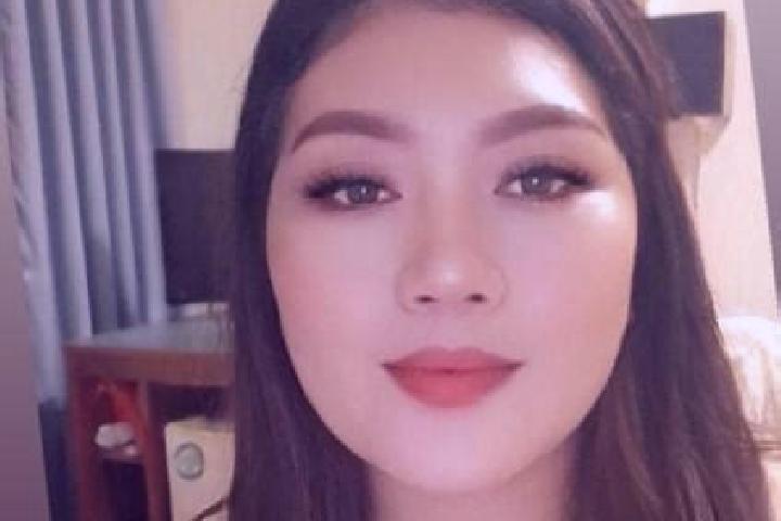 Harper, 26, a red brown-eyed ebony companion based in Sungai Raya. Offering Girlfriend Experience, Massage, Dinner Date. Available for incall and outcall, ov...