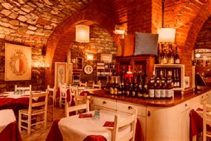 Harper, 26 — Escort in Cerasolo, Italy