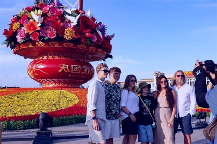 Harper, 26 — Escort in Jingdezhen, China