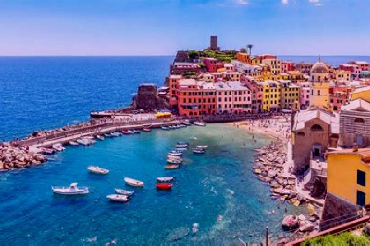 Harper, 26 — Escort in Loano, Italy