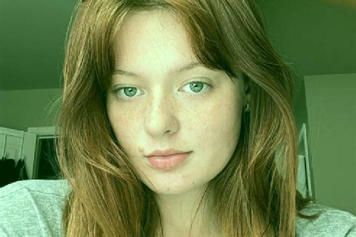 Harper, 27, a auburn amber-eyed mixed companion based in Cefa. Offering Overnight, Prostate Massage, Fetish. Available for incall and outcall, overnight book...