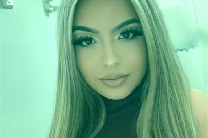 Harper, 27, a blonde amber-eyed latina companion based in Seebach. Offering Roleplay, Overnight, Domination, Massage. Available for incall and outcall, day a...