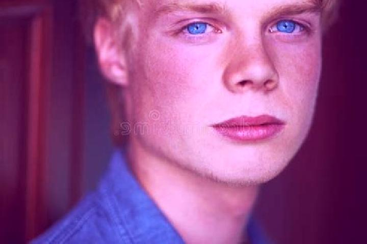 Harper, 27, a blonde blue-eyed middle eastern companion based in Poranga. Offering Fetish, Striptease. Available for incall and outcall, overnight bookings a...