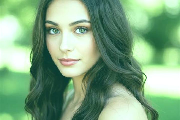 Harper, 27, a brunette hazel-eyed mediterranean companion based in Cotiglet. Offering Erotic Massage, Dinner Date, Fetish. Available for incall and outcall, ...