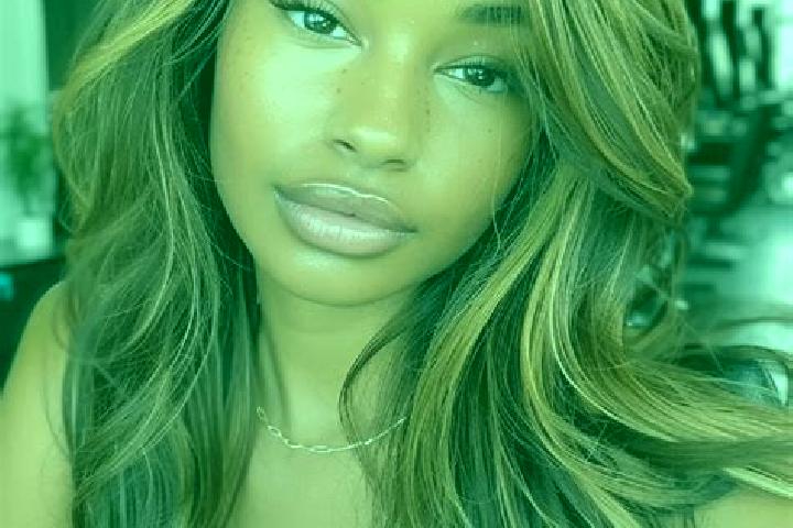 Harper, 27, a dark blonde dark-eyed caribbean companion based in Lueckstedt. Offering GFE, Couples, Roleplay. Available for incall and outcall, overnight boo...