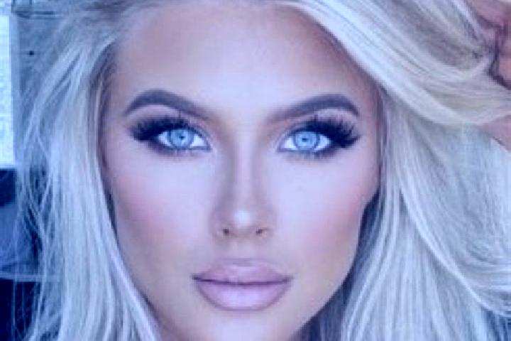 Harper, 27, a platinum blonde dark-eyed caribbean companion based in Monroeville. Offering Couples, Striptease, Overnight, Domination. Available for incall a...