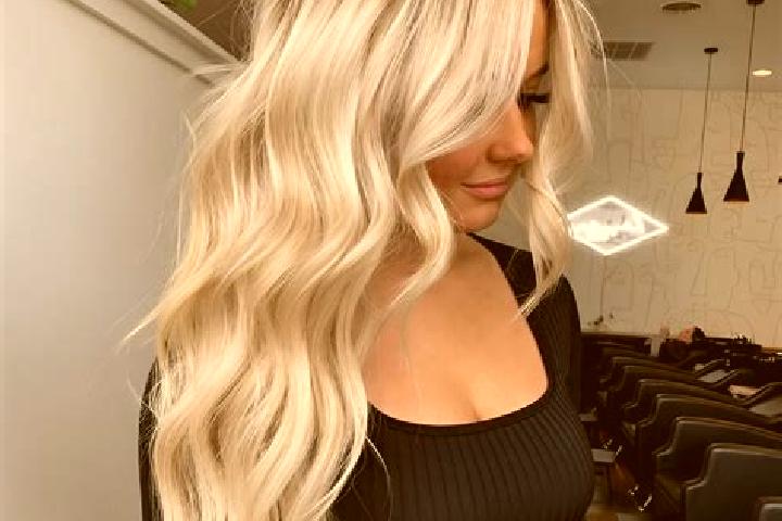 Harper, 27, a platinum blonde green-eyed ebony companion based in Appelscha. Offering Prostate Massage, Erotic Massage, Fetish, A-Level. Available for incall...