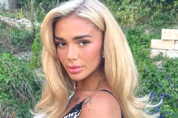 Harper, 27 — Escort in Racu, Romania