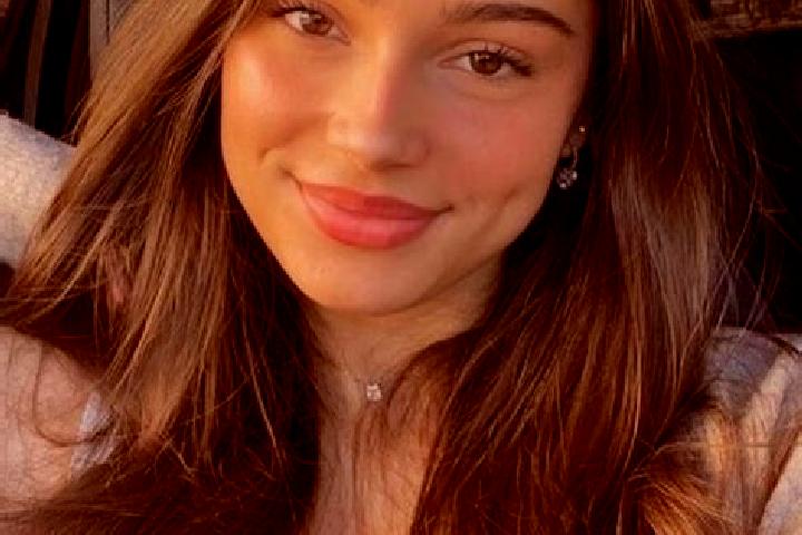 Harper, 28, a black hazel-eyed slavic companion based in Lanobre. Offering Erotic Massage, A-Level, Deep French Kissing. Available for incall and outcall, ov...
